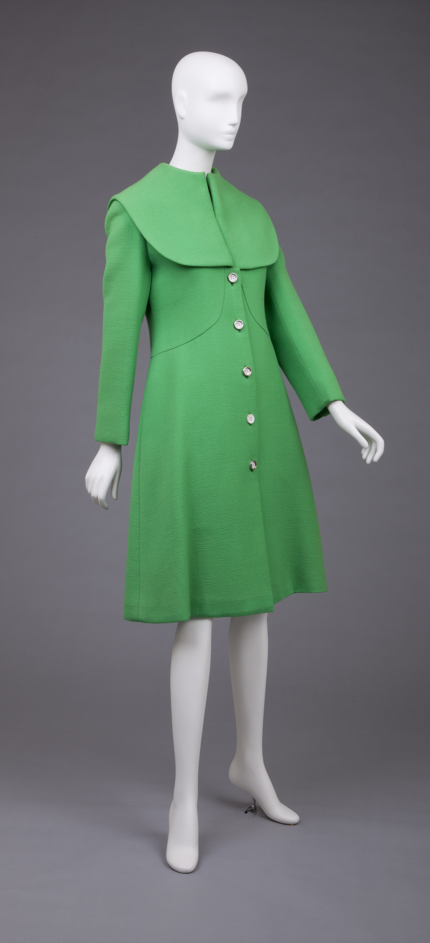 Green-wool-coat-2.jpg